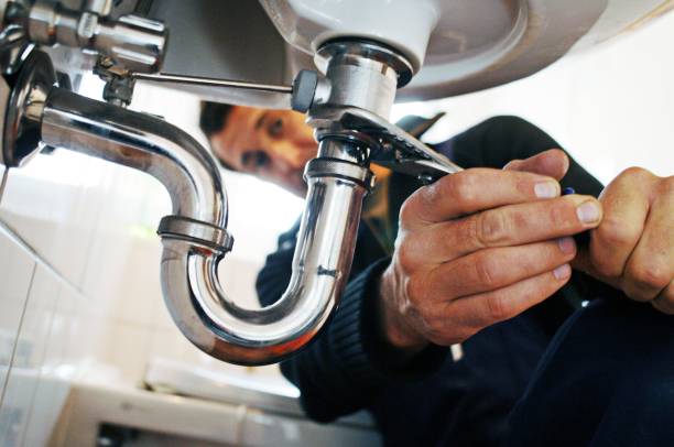 Best Emergency Plumbing Repair  in Saukville, WI